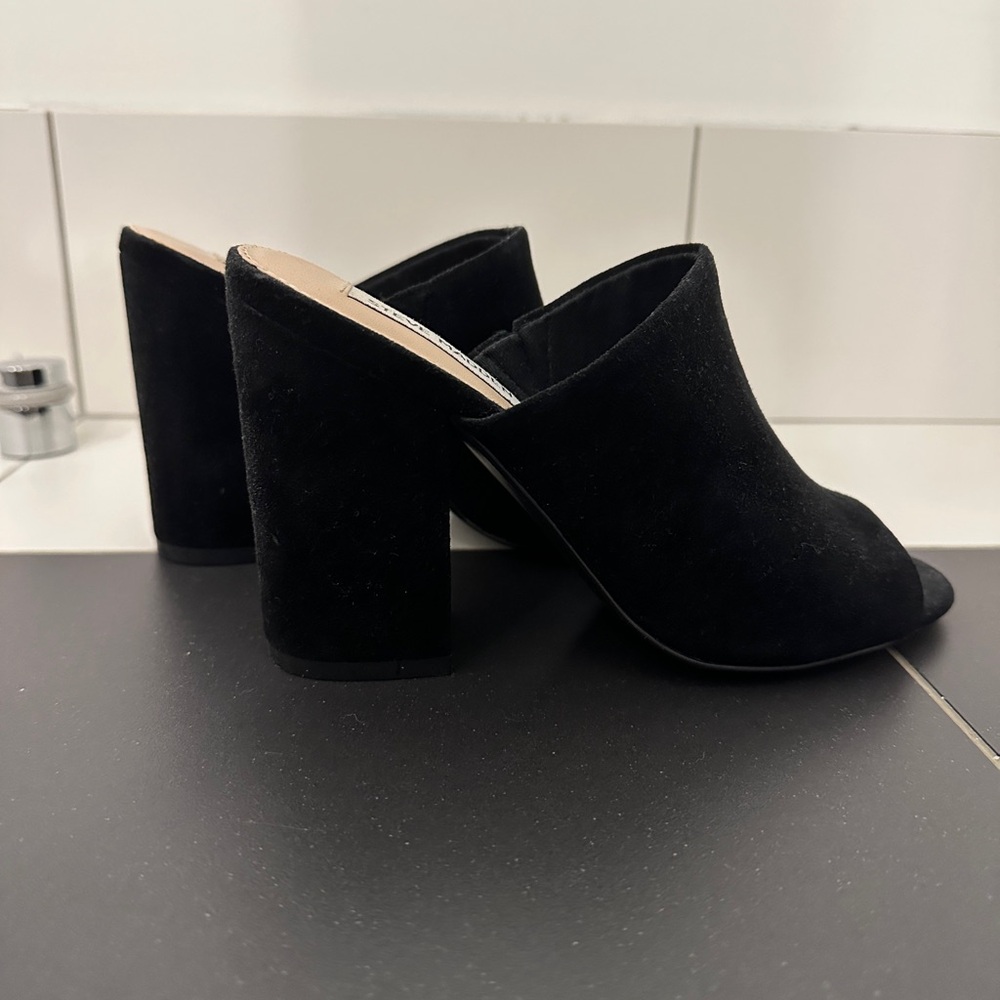 Steve Madden Black Mules with Open Toe Never Worn